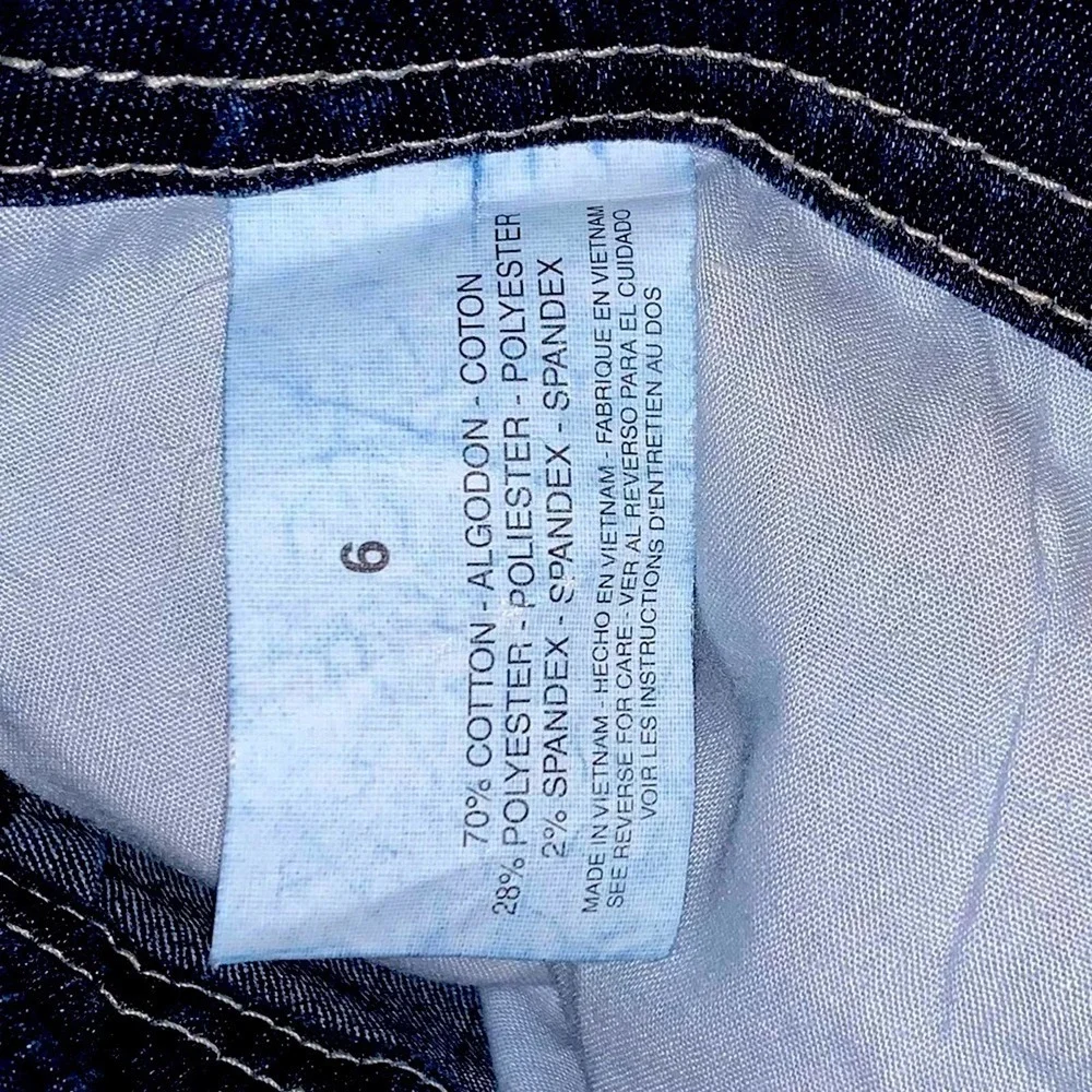 Gloria Vanderbilt bareback cropped jeans size 8 NWT